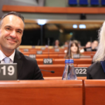 Κωνσταντίνος Κουκάς: Φέρνει τη νησιωτικότητα στην κορυφή της ατζέντας του Συμβουλίου της Ευρώπης